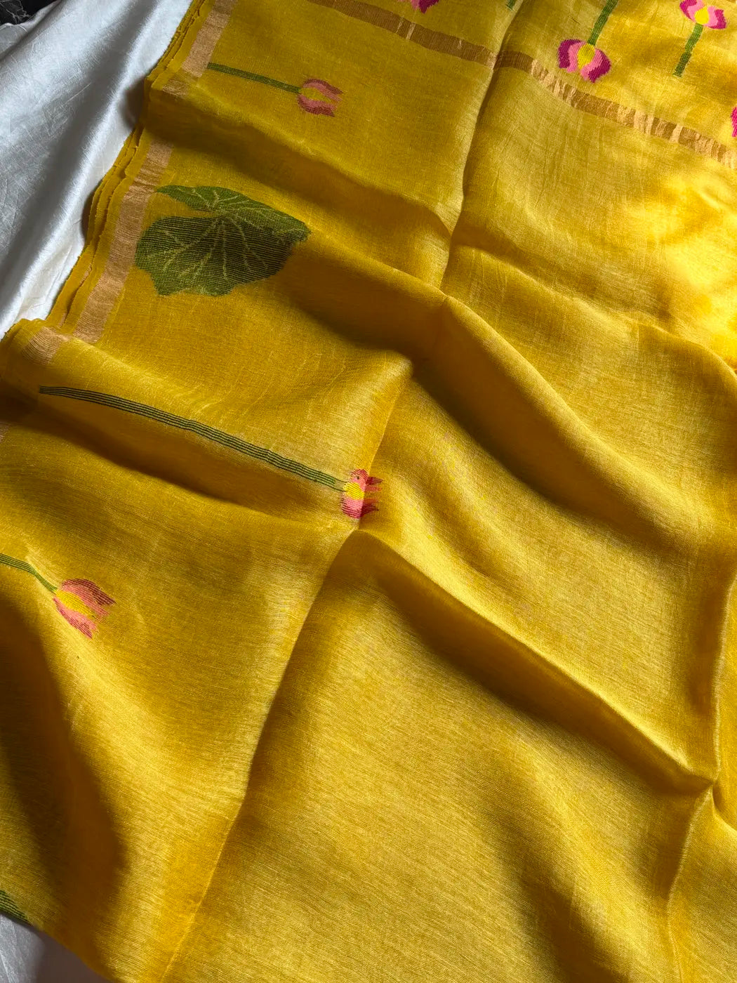 Handloom Silk Linen Jamdaani Saree - Yellow