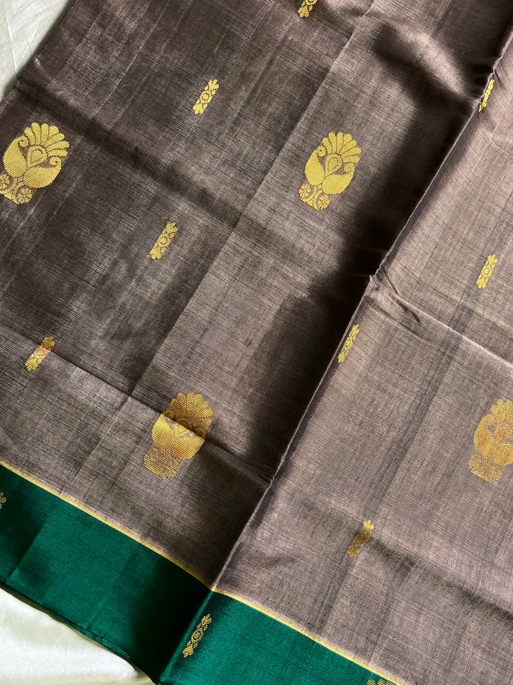 Vegan Silk Saree – Ash & Green Handloom Art Silk