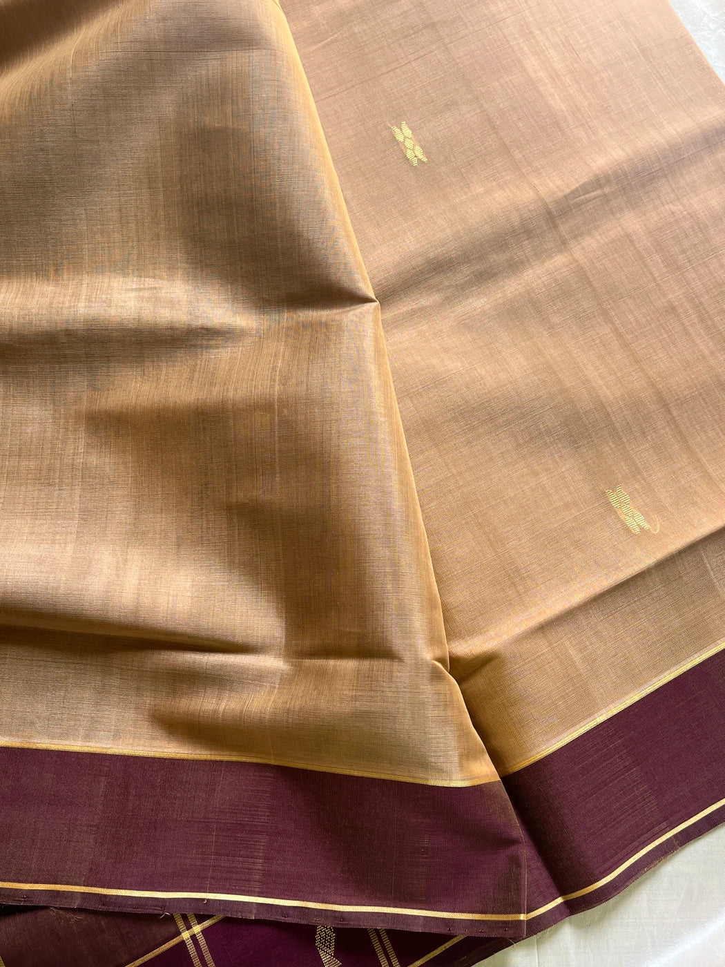 Vegan Silk Saree – Beige & Brown Handloom Art Silk