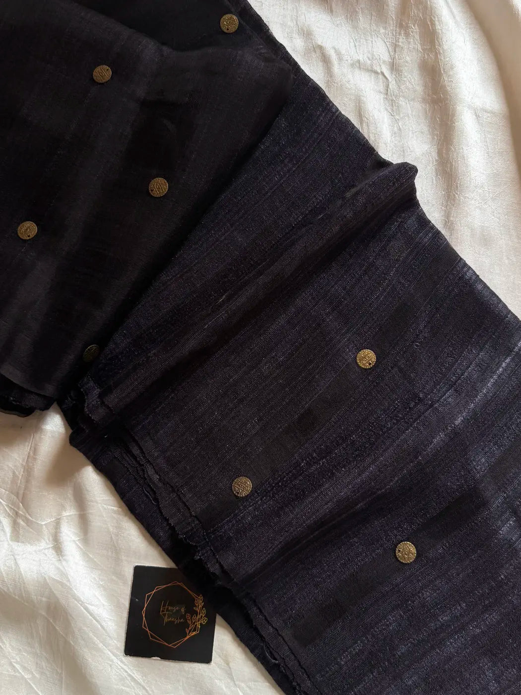 Handloom Matka Silk Saree with Muslin Pallu - Black