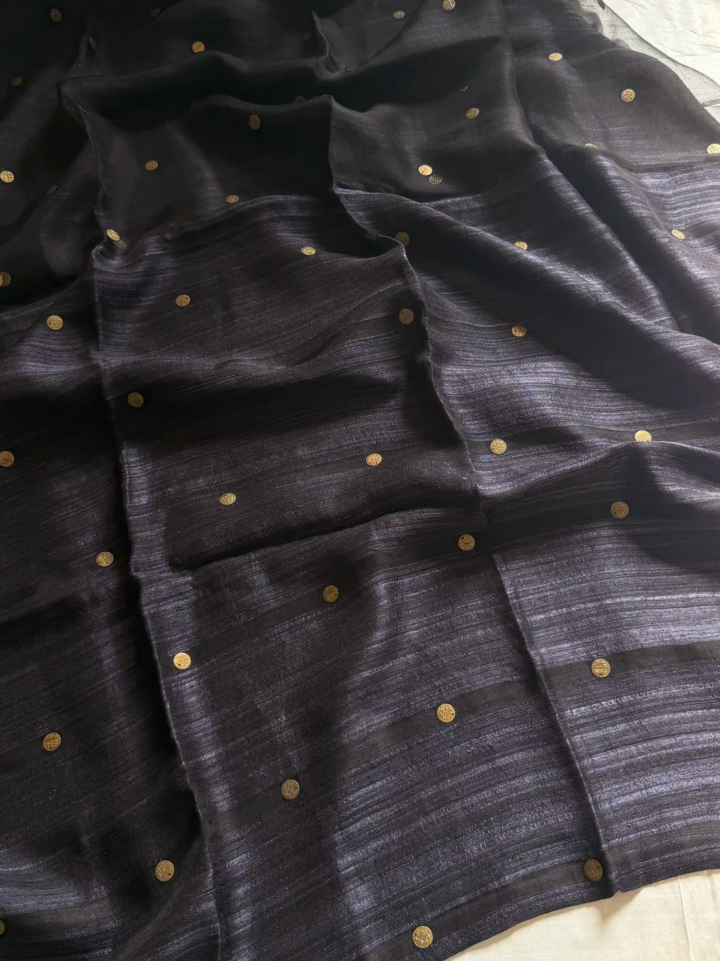 Handloom Matka Silk Saree with Muslin Pallu - Black