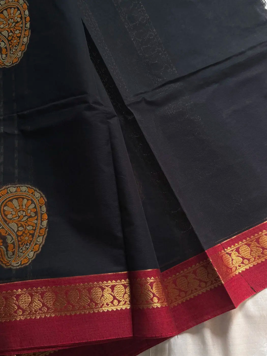 Zari & Thread Edit | Kanchi Cottons – Black