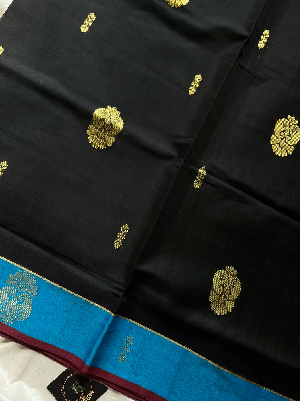 Vegan Silk Saree – Black & Blue