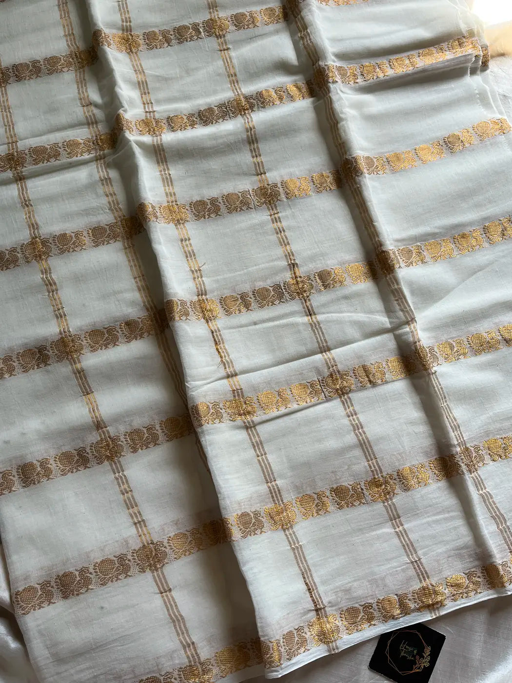 Sungudi Cotton Saree - White & Maroon
