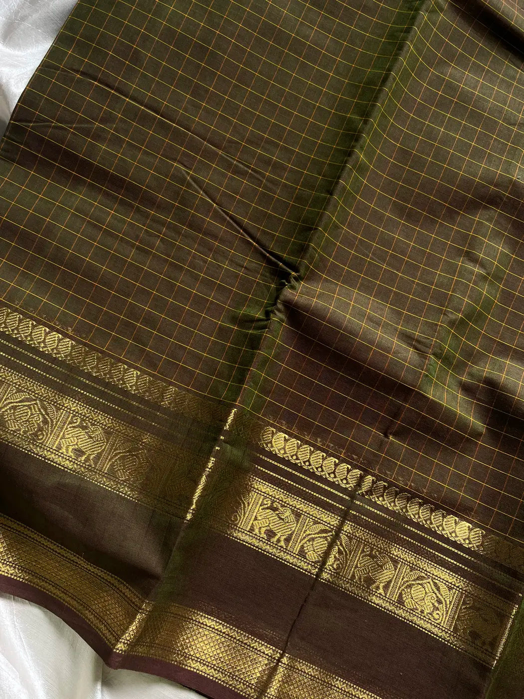Kattam Edit – Earth Olive Chettinadu Cotton Saree