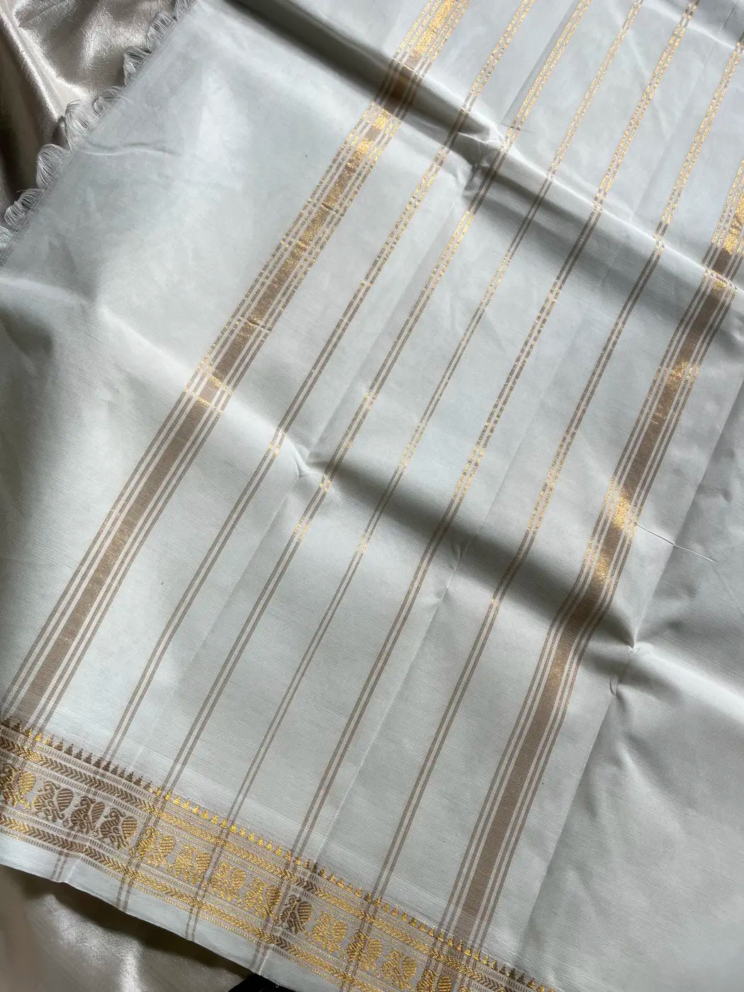 Minimal Border Edit - White Kanchi Cotton Saree