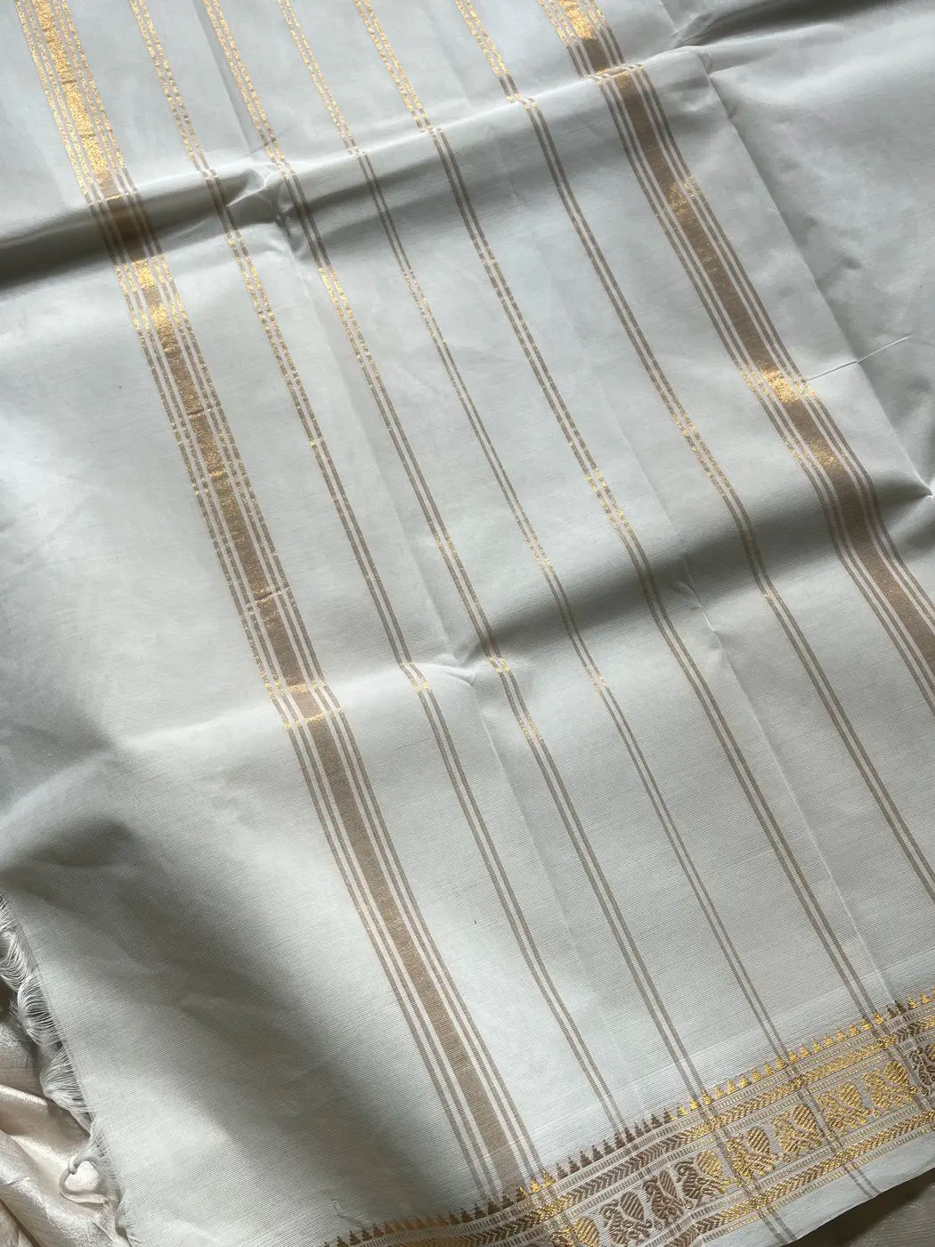 Minimal Border Edit - White Kanchi Cotton Saree