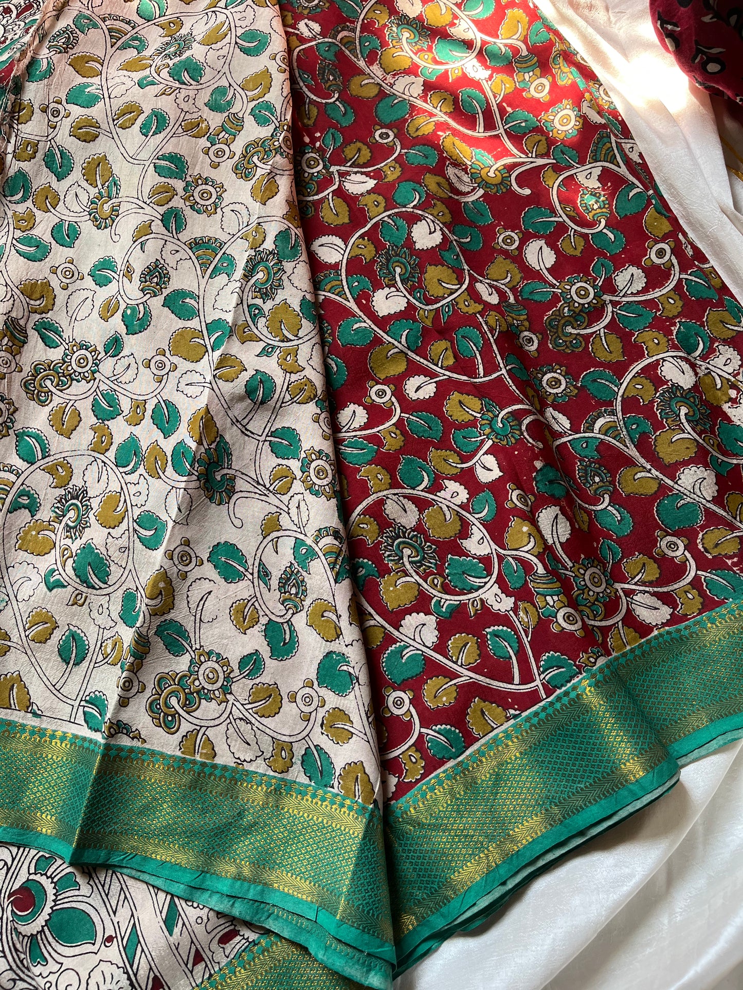 Maroon Chennuri silk saree with all-over pen Kalamkari designs and contrast blouse – House of Thansha
