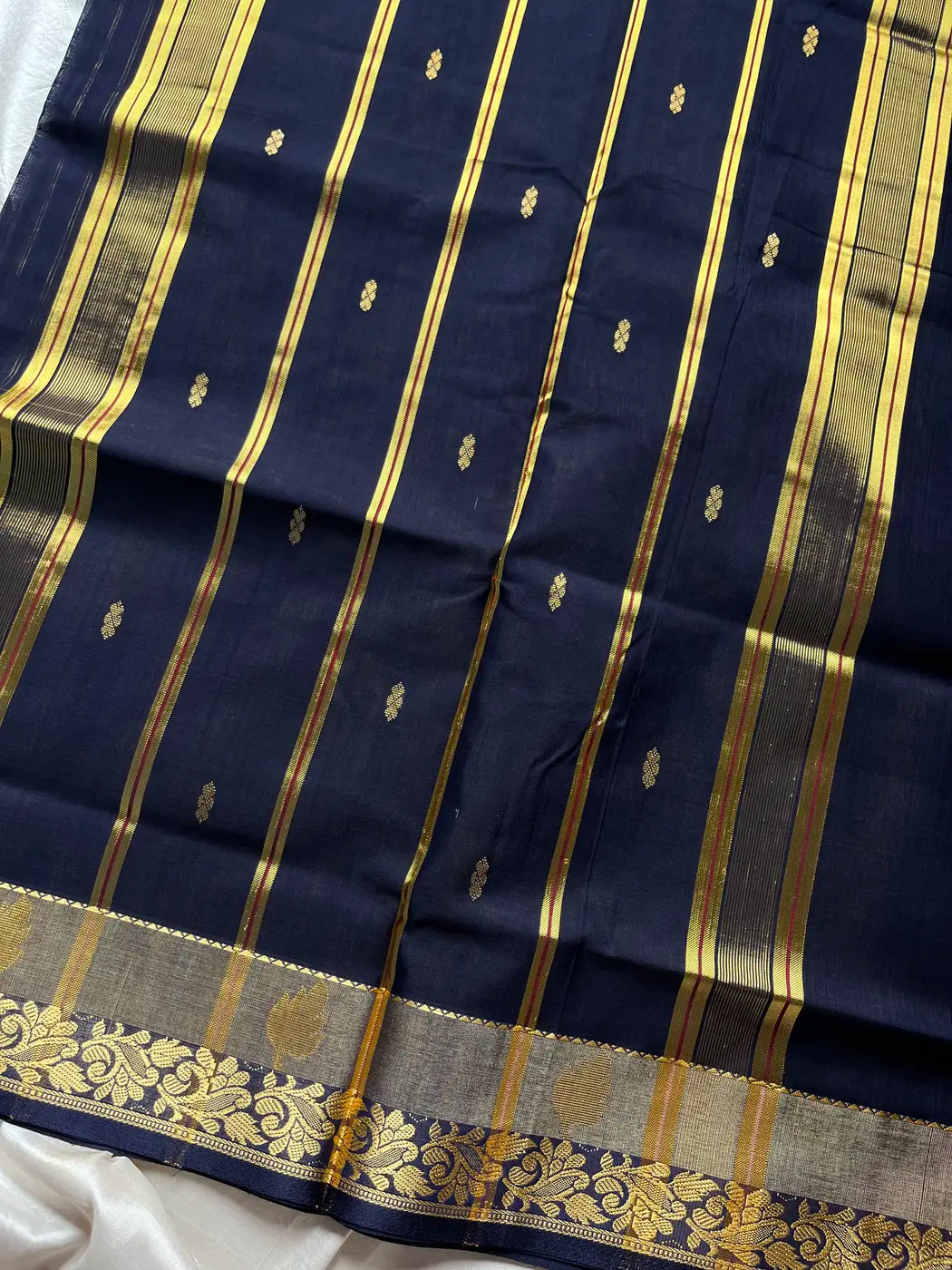 Vegan Silk Saree – Mehendi & Blue | Handloom