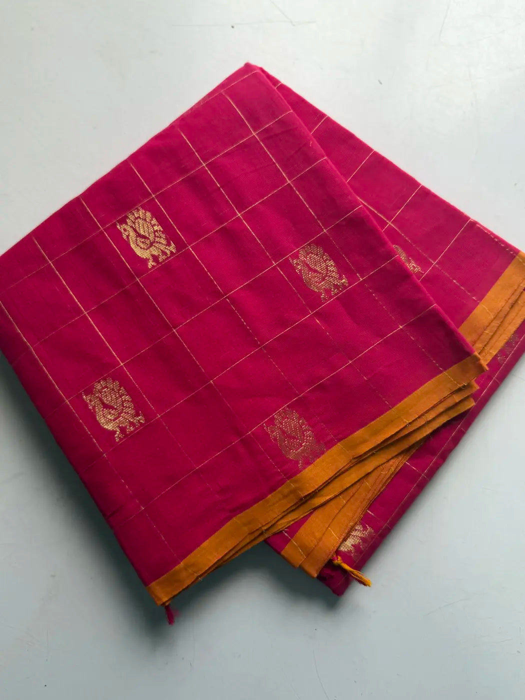 Royal Drapes with Grand Pallus
