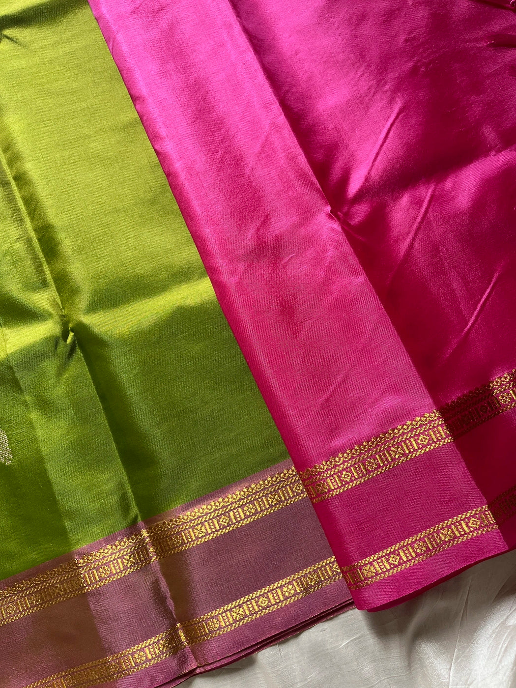 Vegan Silks | Chinnalampattu Saree – Parrot Green & Pink