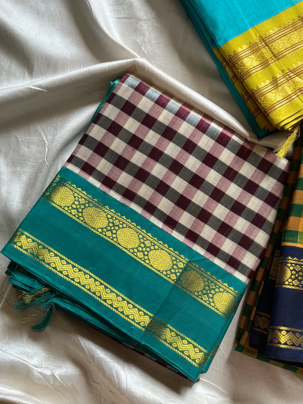 Paalum Pazhamum Kattam – Checks Kanchi Silkcotton