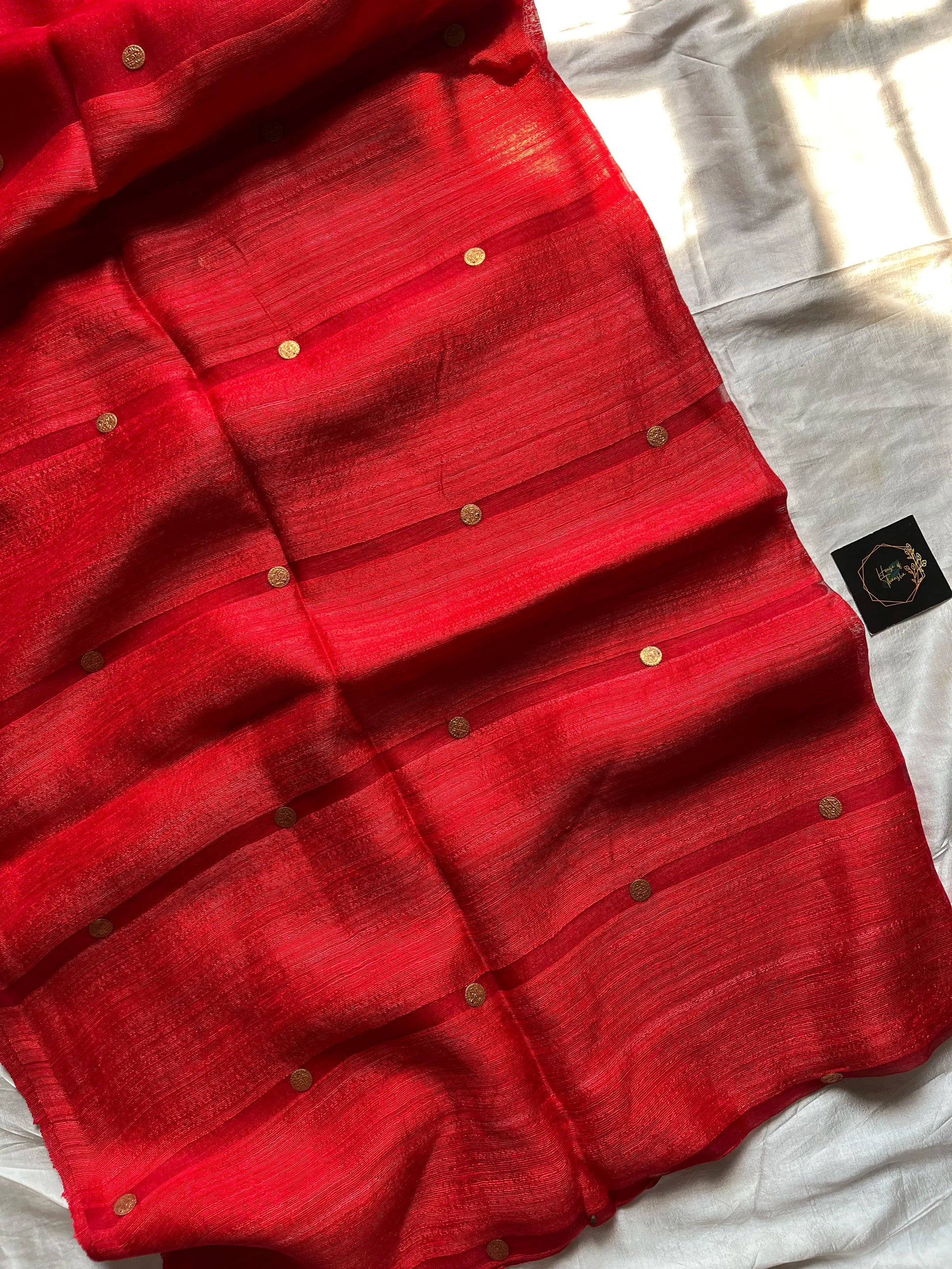 Red pure handloom Matka silk saree with gini weave and muslin pallu – House of Thansha