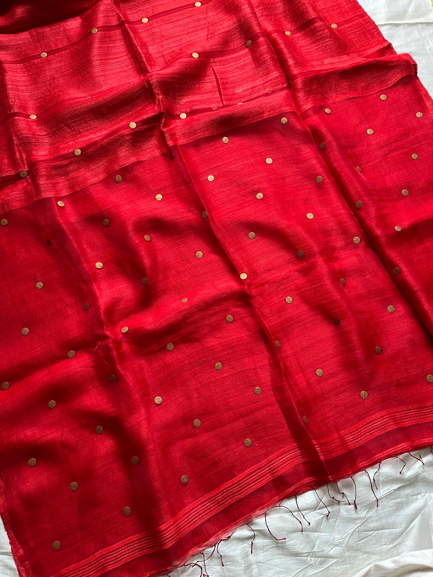 Red pure handloom Matka silk saree with gini weave and muslin pallu – House of Thansha
