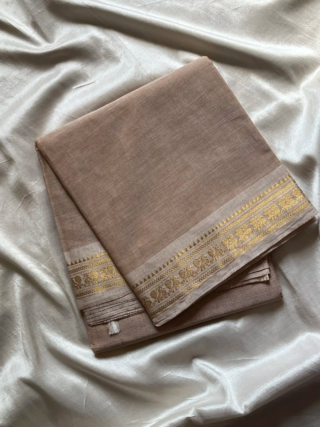 Minimal Border Edit - Mocha Beige Kanchi Cotton Saree
