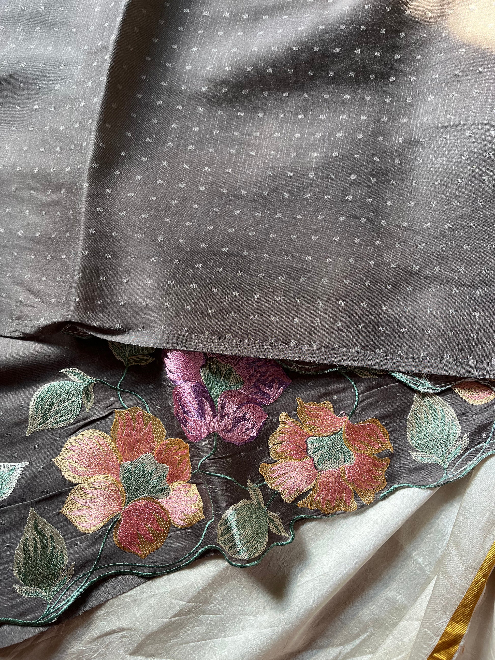 Graphite grey embroidered designer saree with scalloped border – House of Thansha