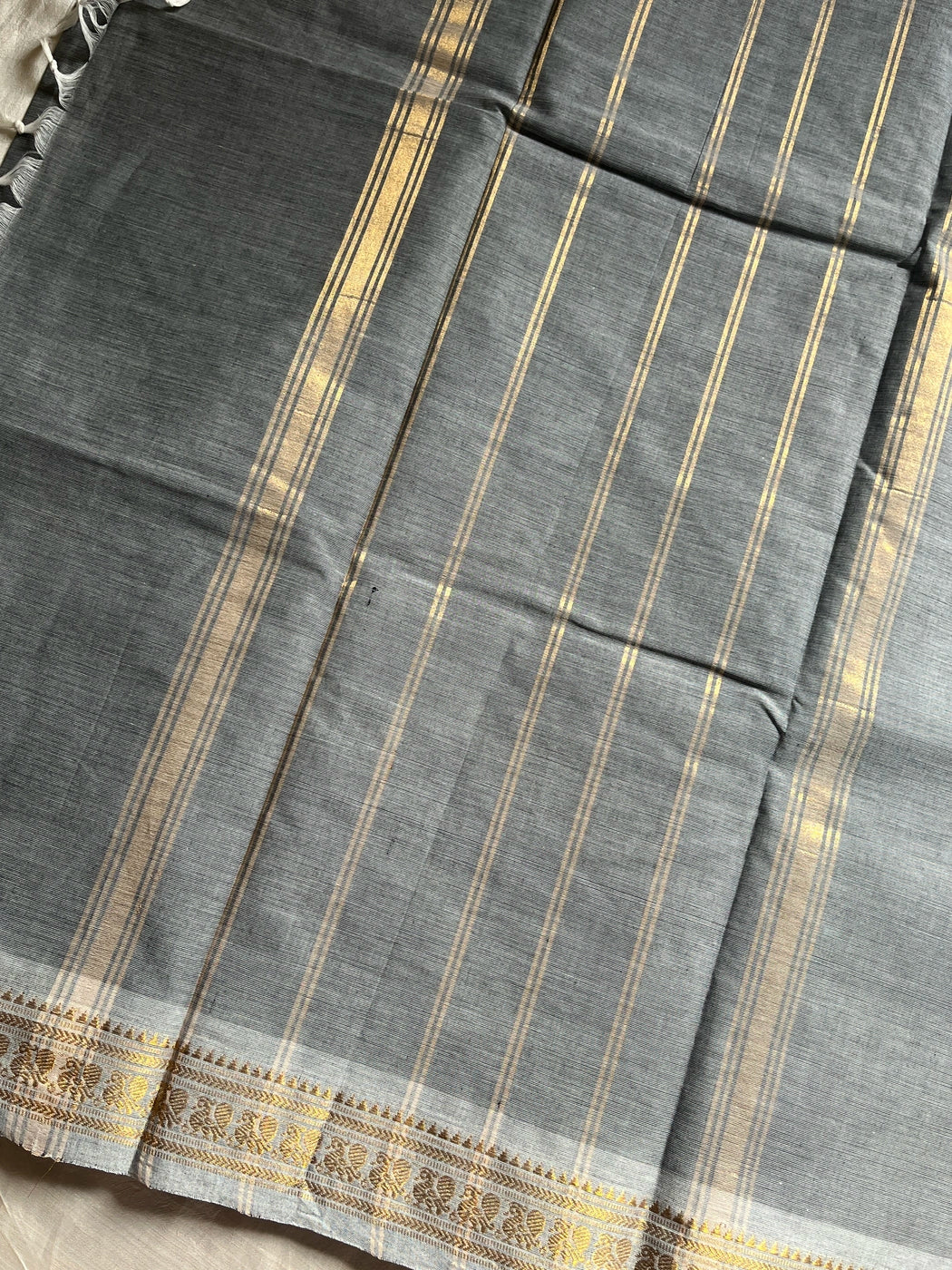 Minimal Border Edit - Silver Grey Kanchi Cotton Saree