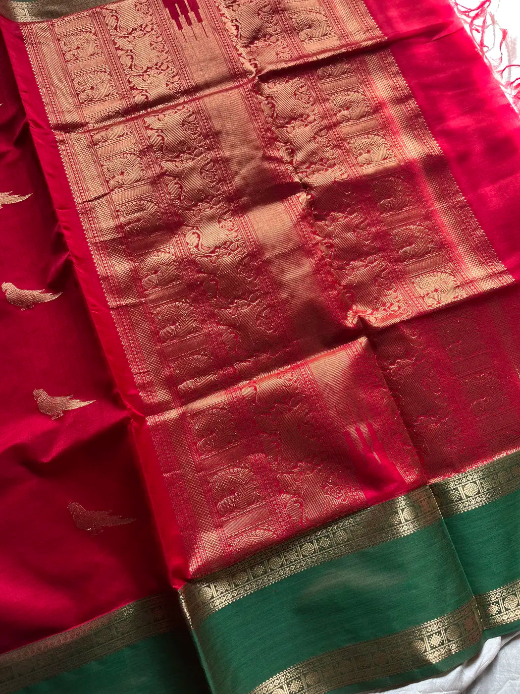 Kanchi Silkcotton Saree - Red & Green