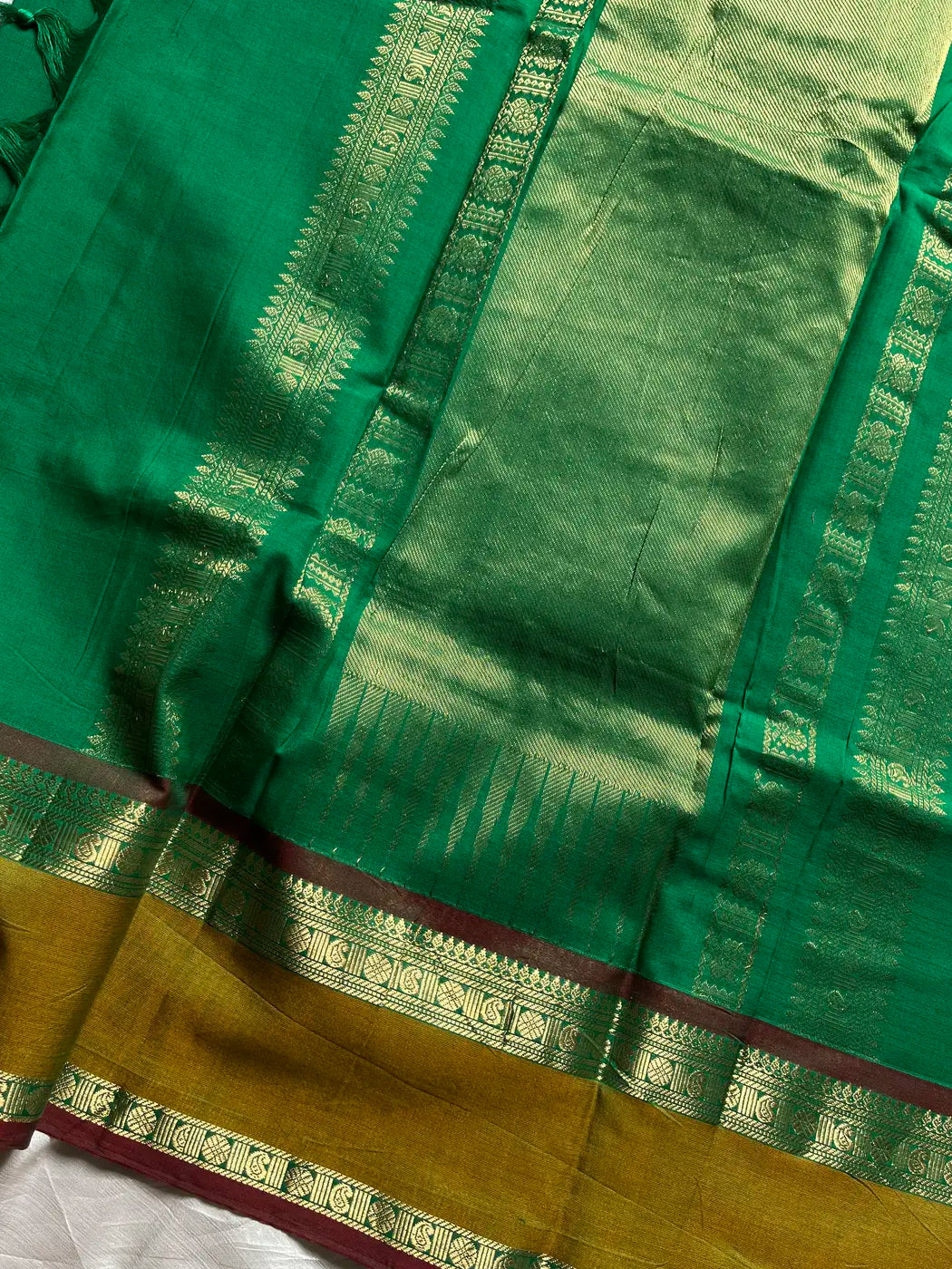 Throne Edit – Green 120 Counts Mercerised Kanchi Cotton Saree