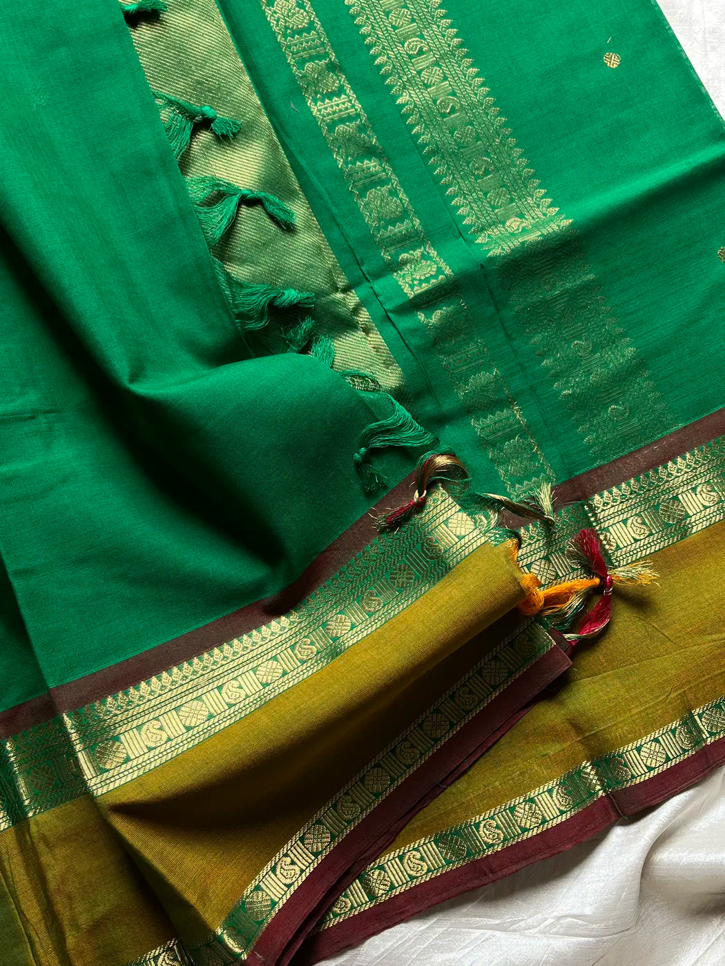 Throne Edit – Green 120 Counts Mercerised Kanchi Cotton Saree