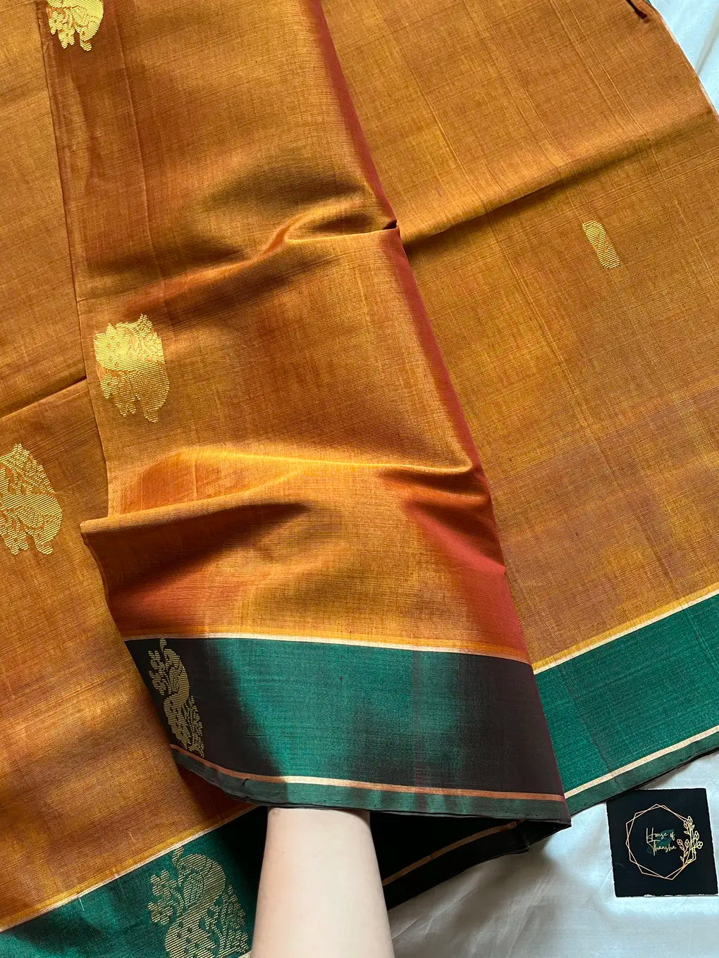 Vegan Silk Saree – Golden Ochre Handloom Art Silk