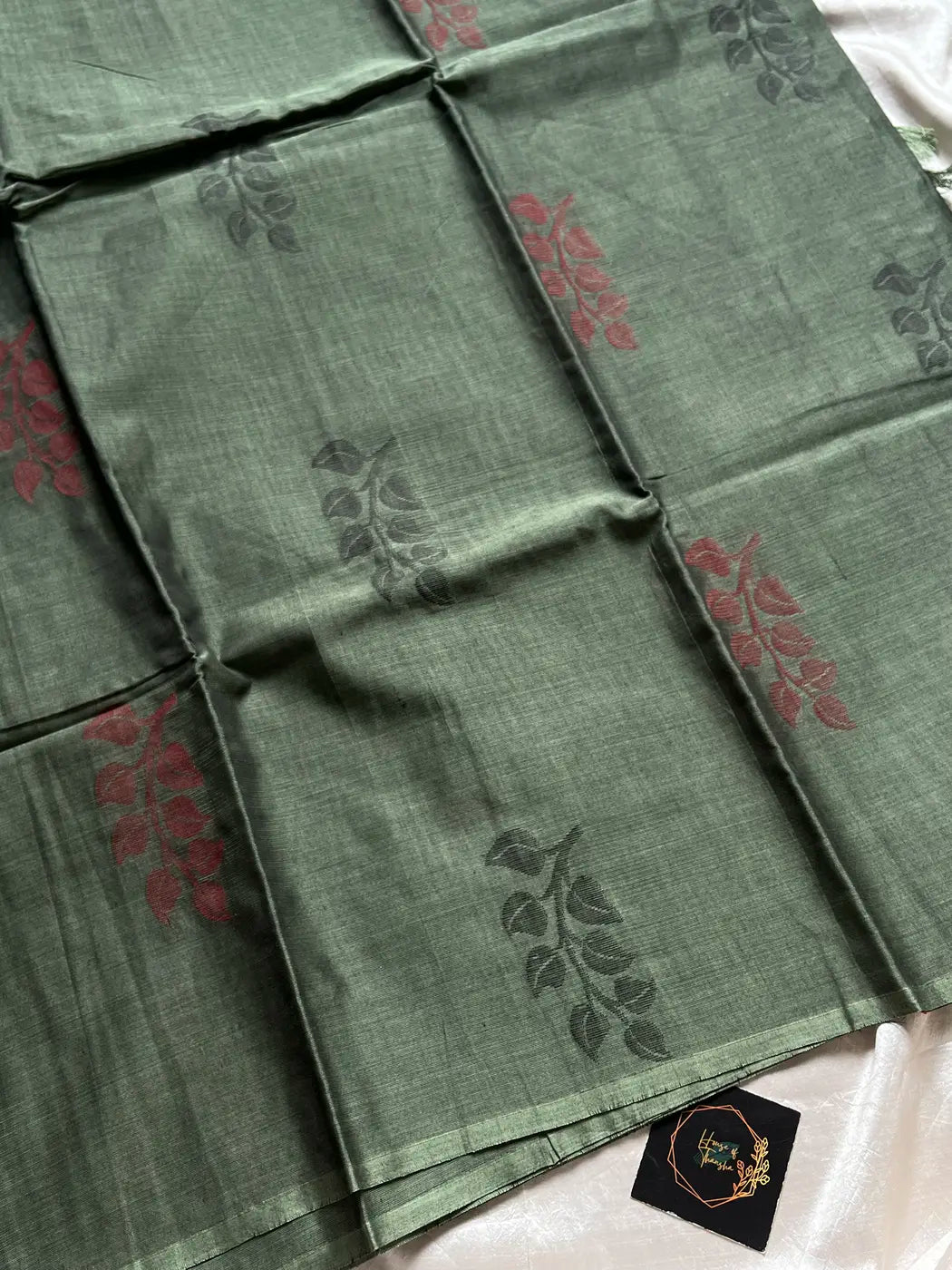 Minimal Edit – Olive Grey 120 Counts Mercerised Kanchi Cotton Saree