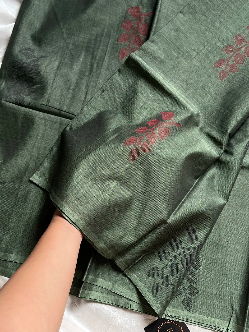 Minimal Edit – Olive Grey 120 Counts Mercerised Kanchi Cotton Saree