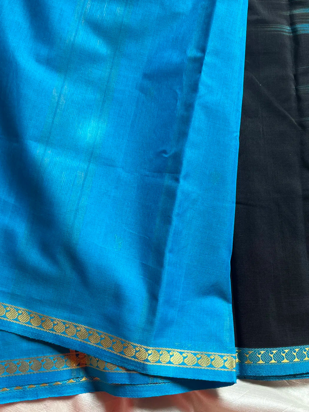 Vegan Silk Saree – Black & blue | Handloom