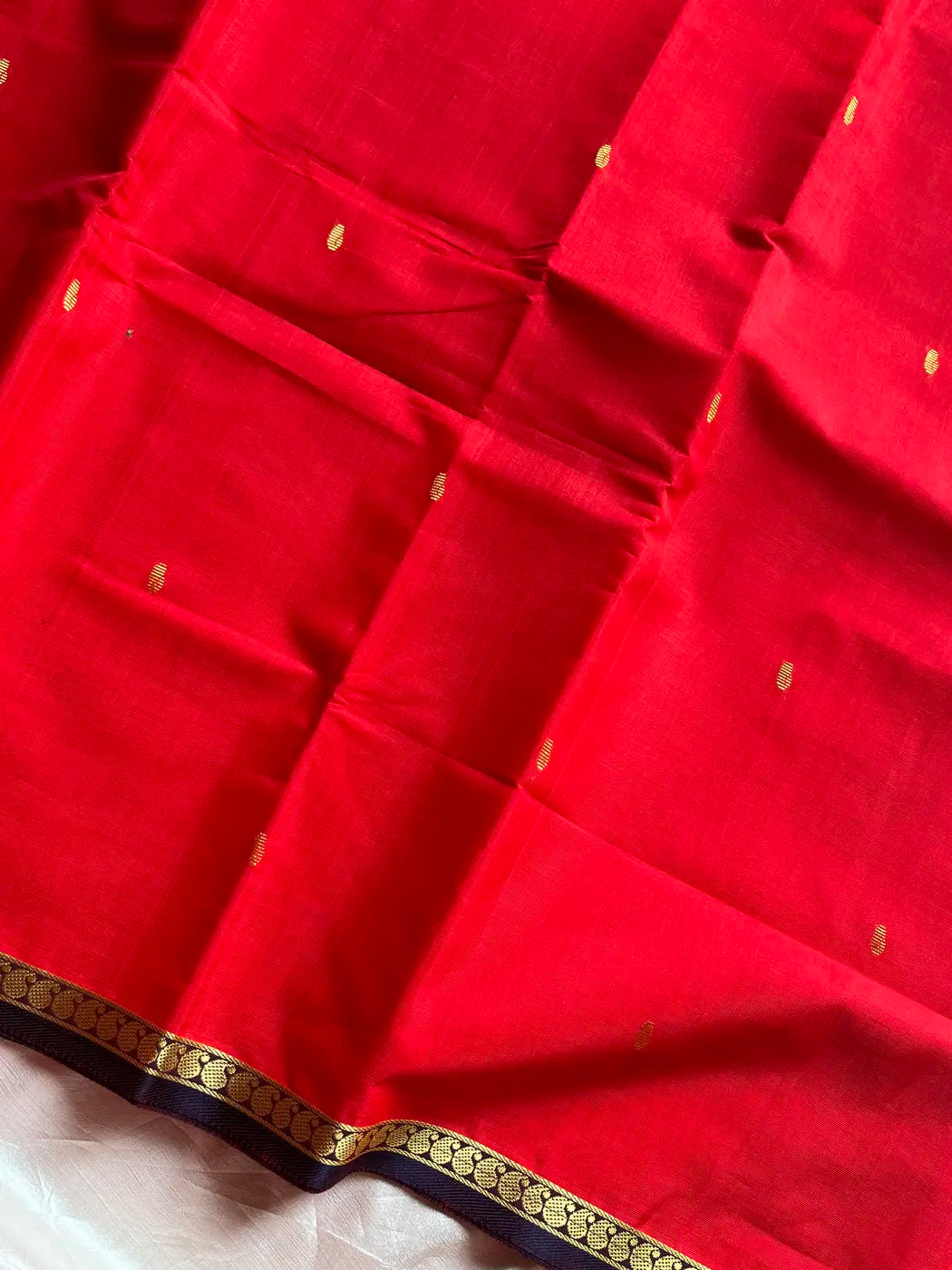 Vegan Silk Saree – Coral Red | Handloom