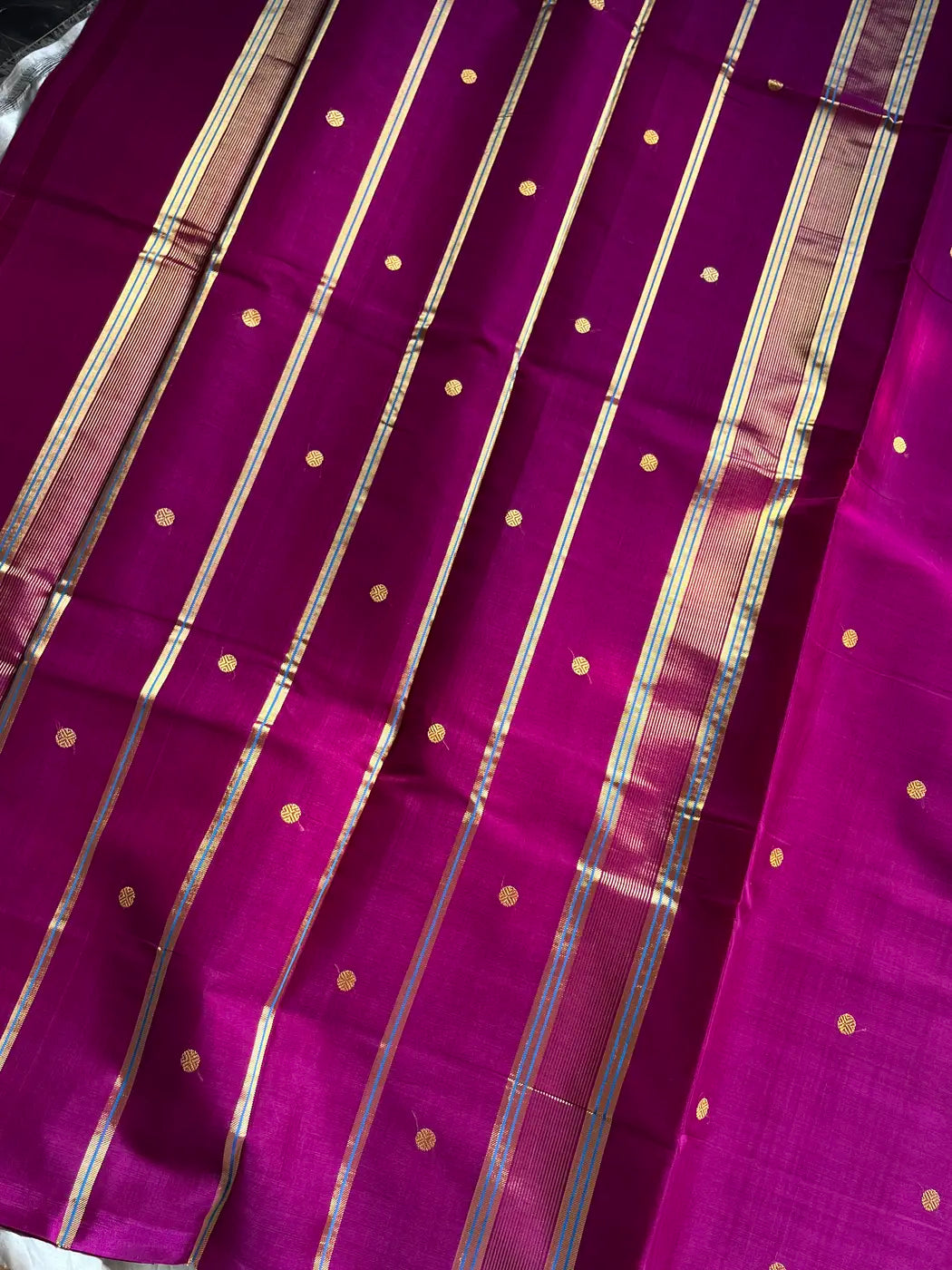 Vegan Silk Saree – Magenta | Handloom