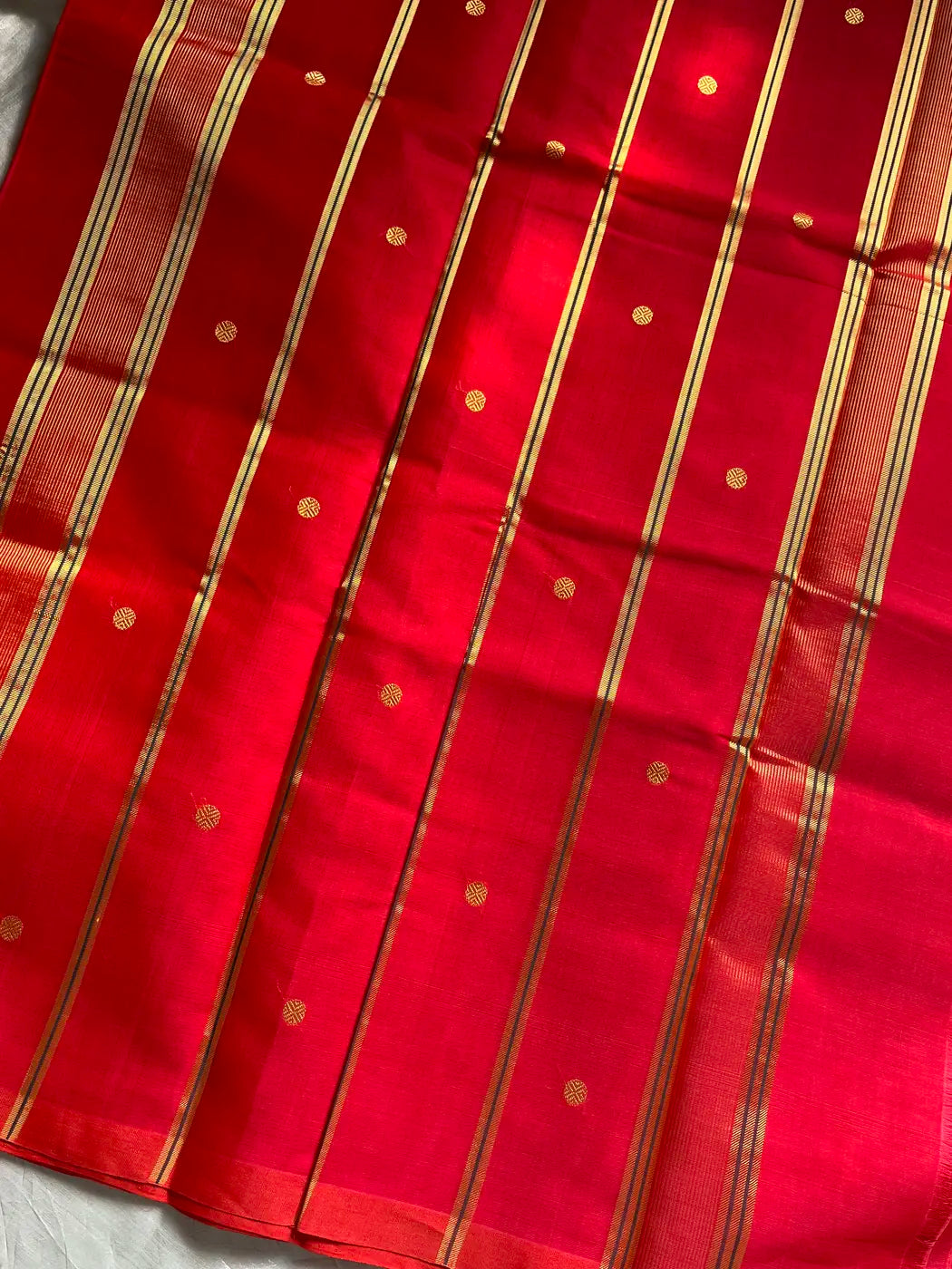 Vegan Silk Saree – Coral Red | Handloom