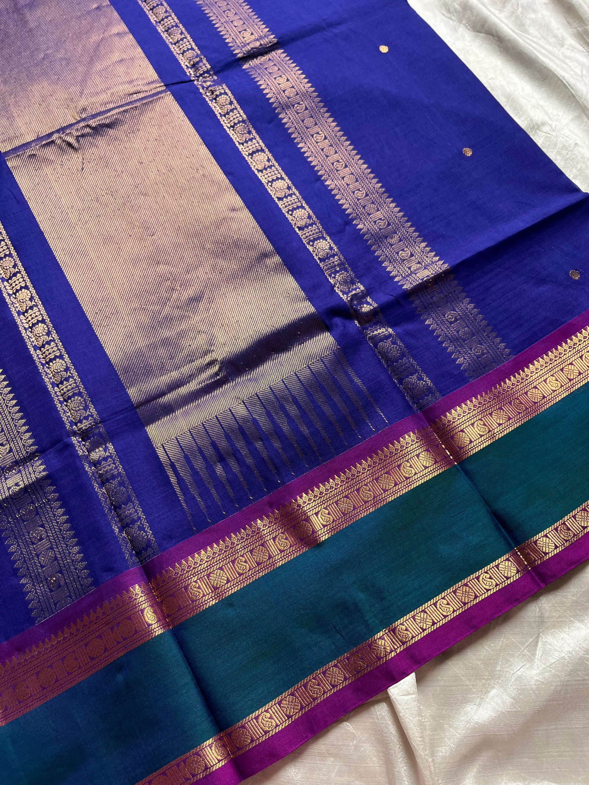 Ink blue 120 count Kanchi cotton saree with big zari border – House of Thansha