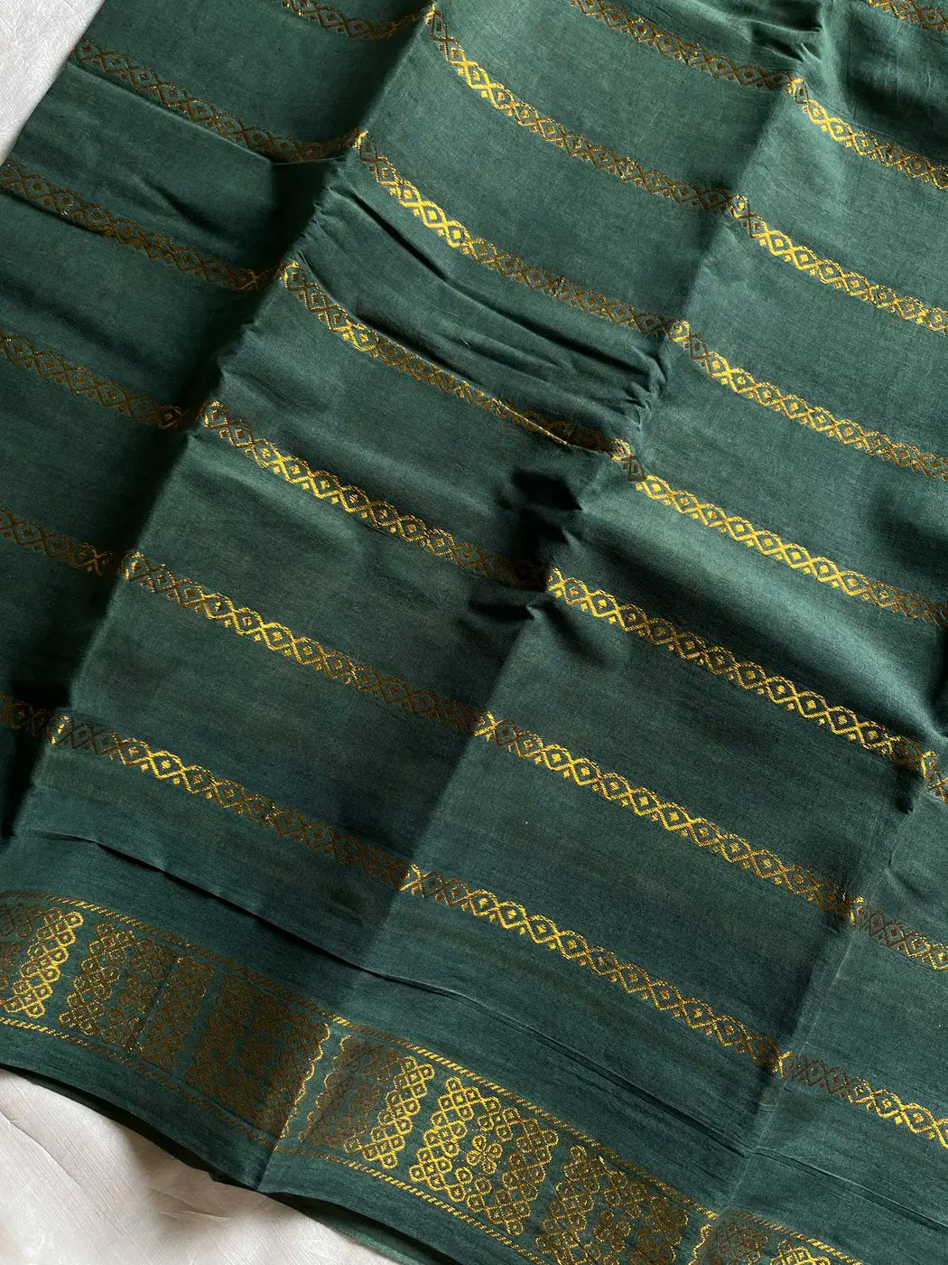 Madurai Sungudi Cotton - Dark green