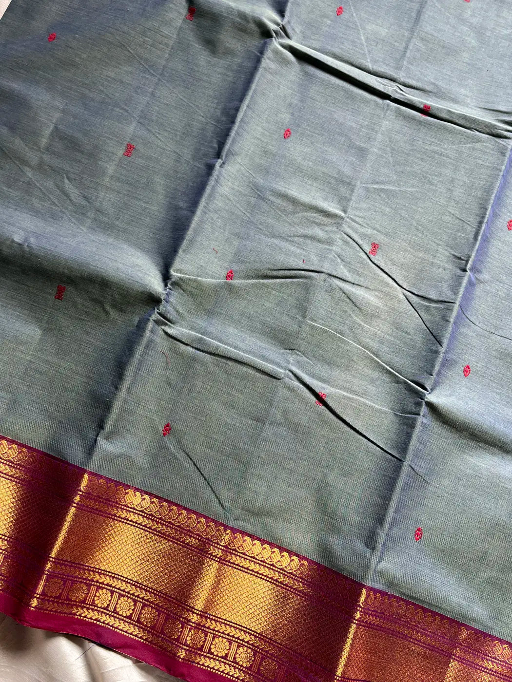 Vintage Looms | Mist Grey Chettinadu Cotton Saree