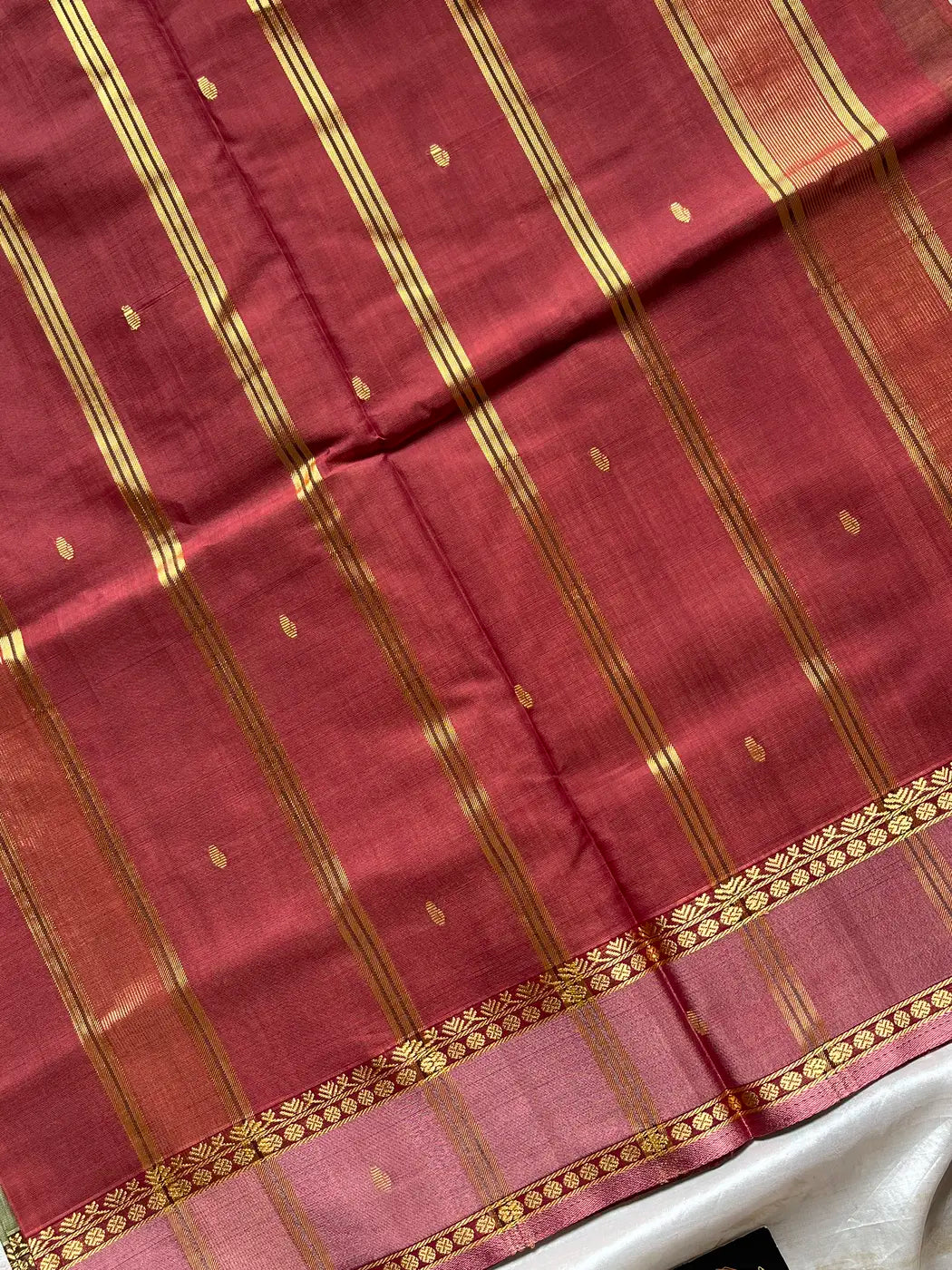 Vegan Silk Saree – Pastel Green | Handloom Art Silk