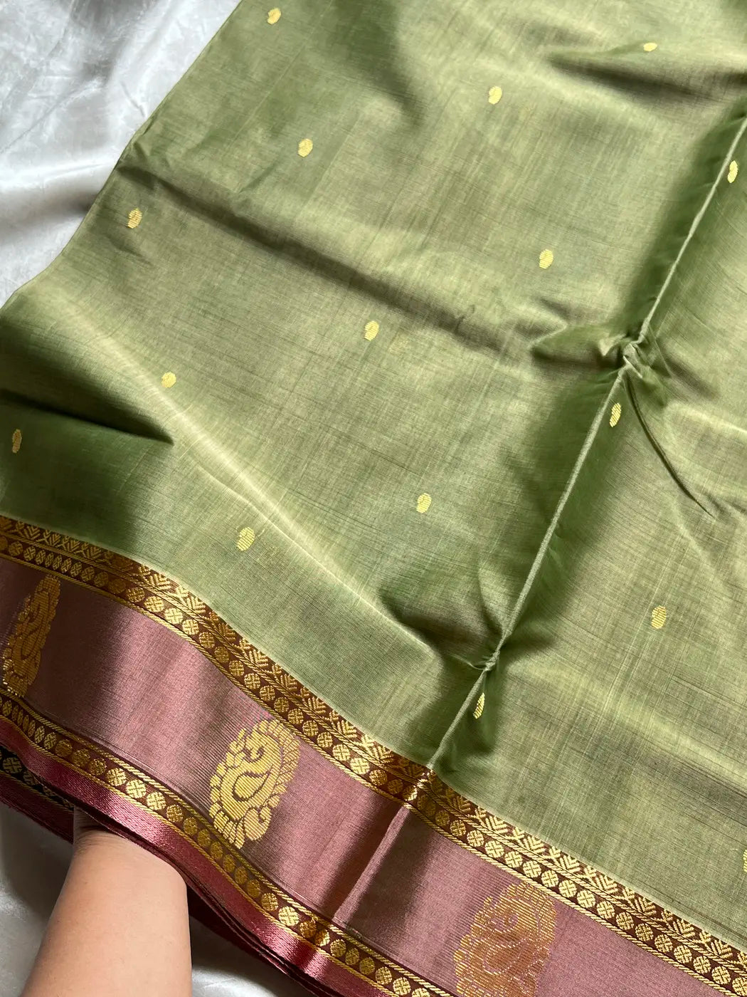 Vegan Silk Saree – Pastel Green | Handloom Art Silk