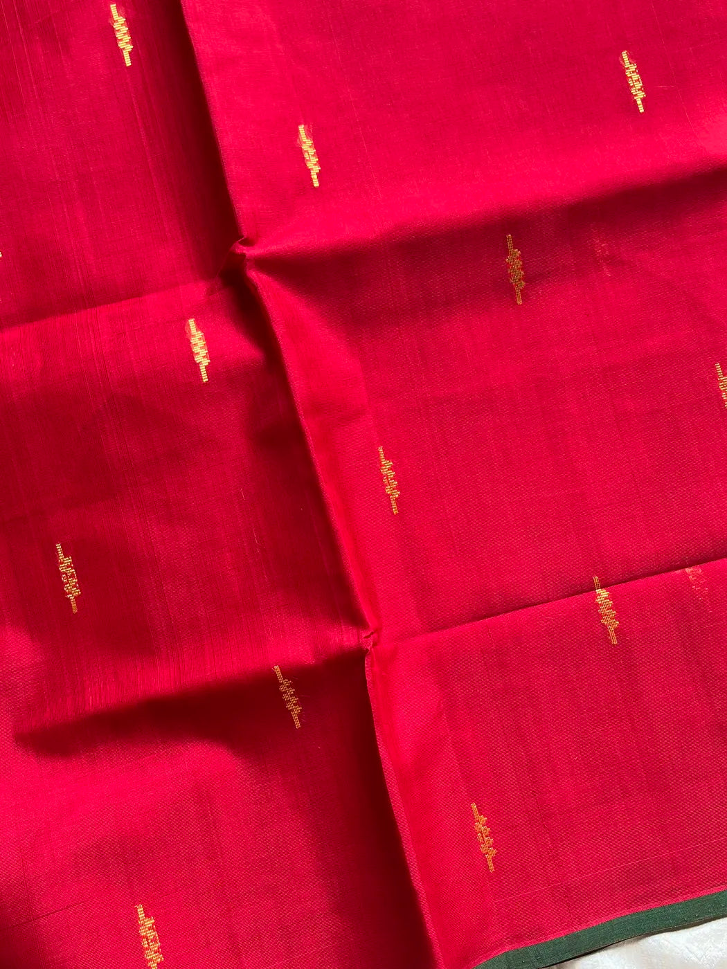 Vegan Silk Saree – Red Handloom Art Silk