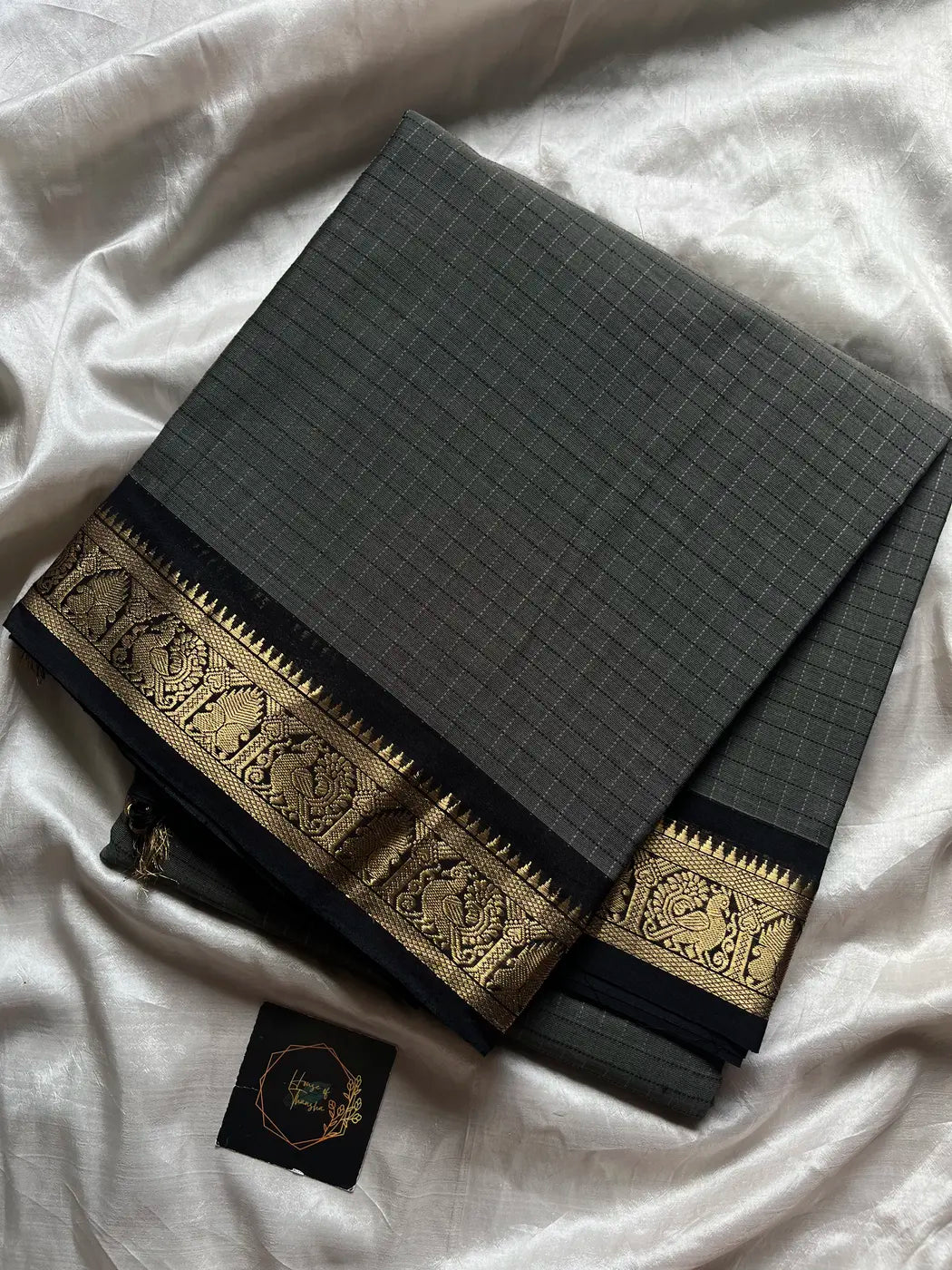 Royal Drapes – Grey Mercerised 120 counts Kanchi Cotton Saree