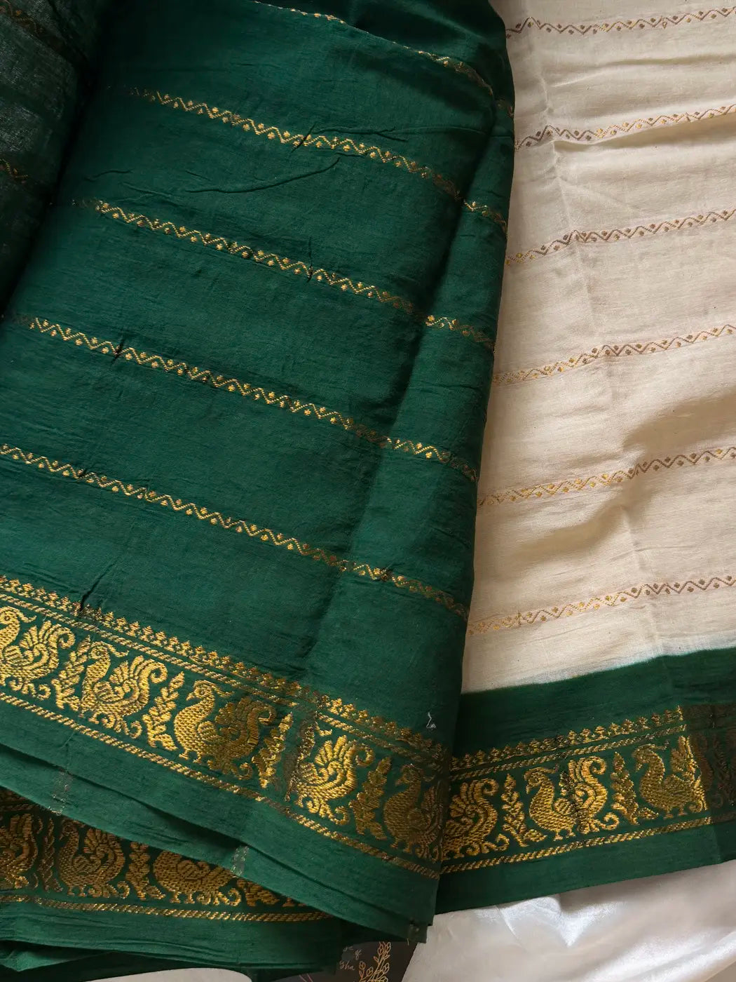 Sungudi Cotton Saree - Cream white