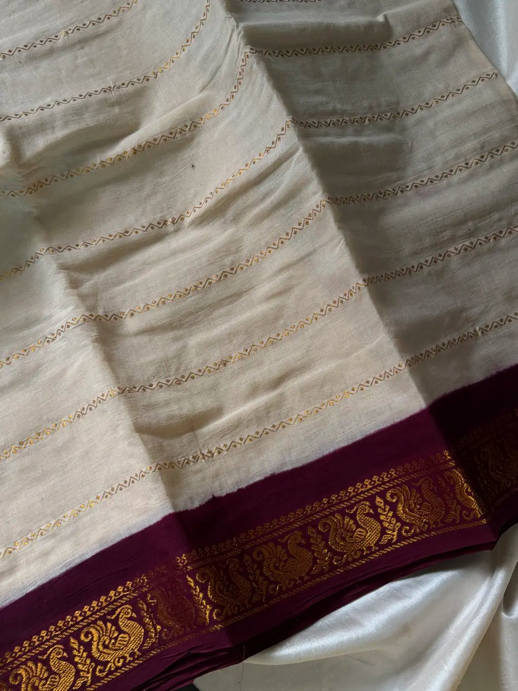 Sungudi Cotton Saree - Cream white