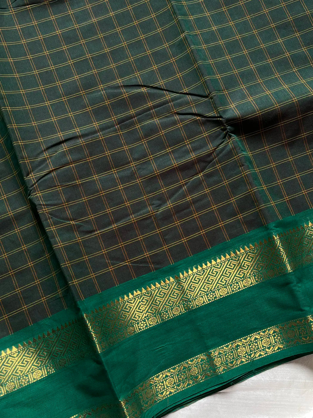 Kattam Edit – Dark Green Checked Chettinadu Cotton