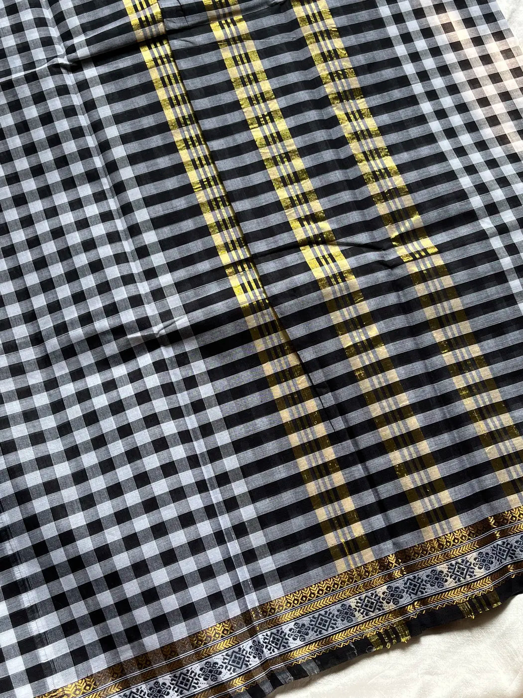 Black & White Kattam - Chettinadu Cotton