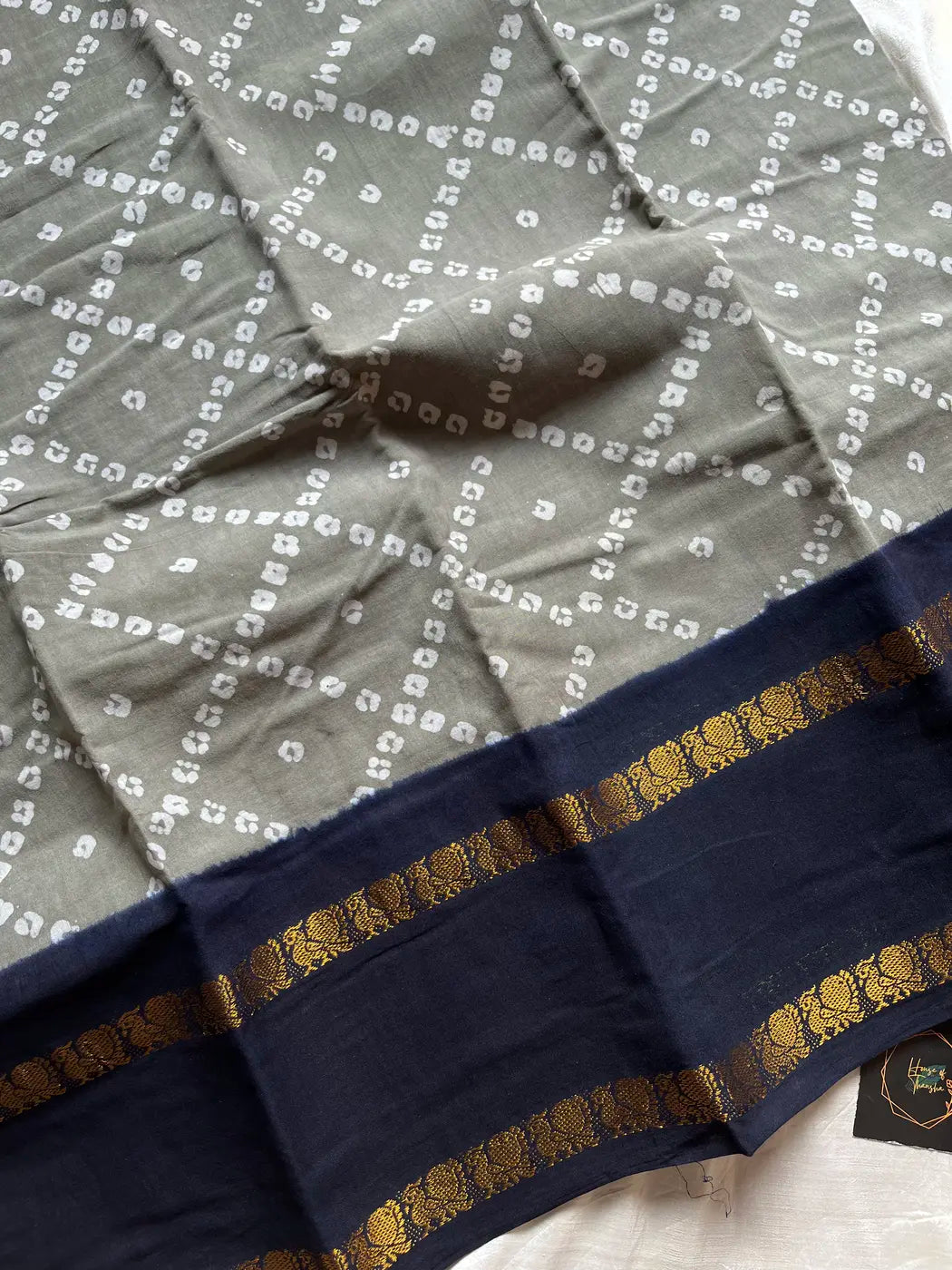 Madurai Sungudi Cotton - Grey & Dark blue