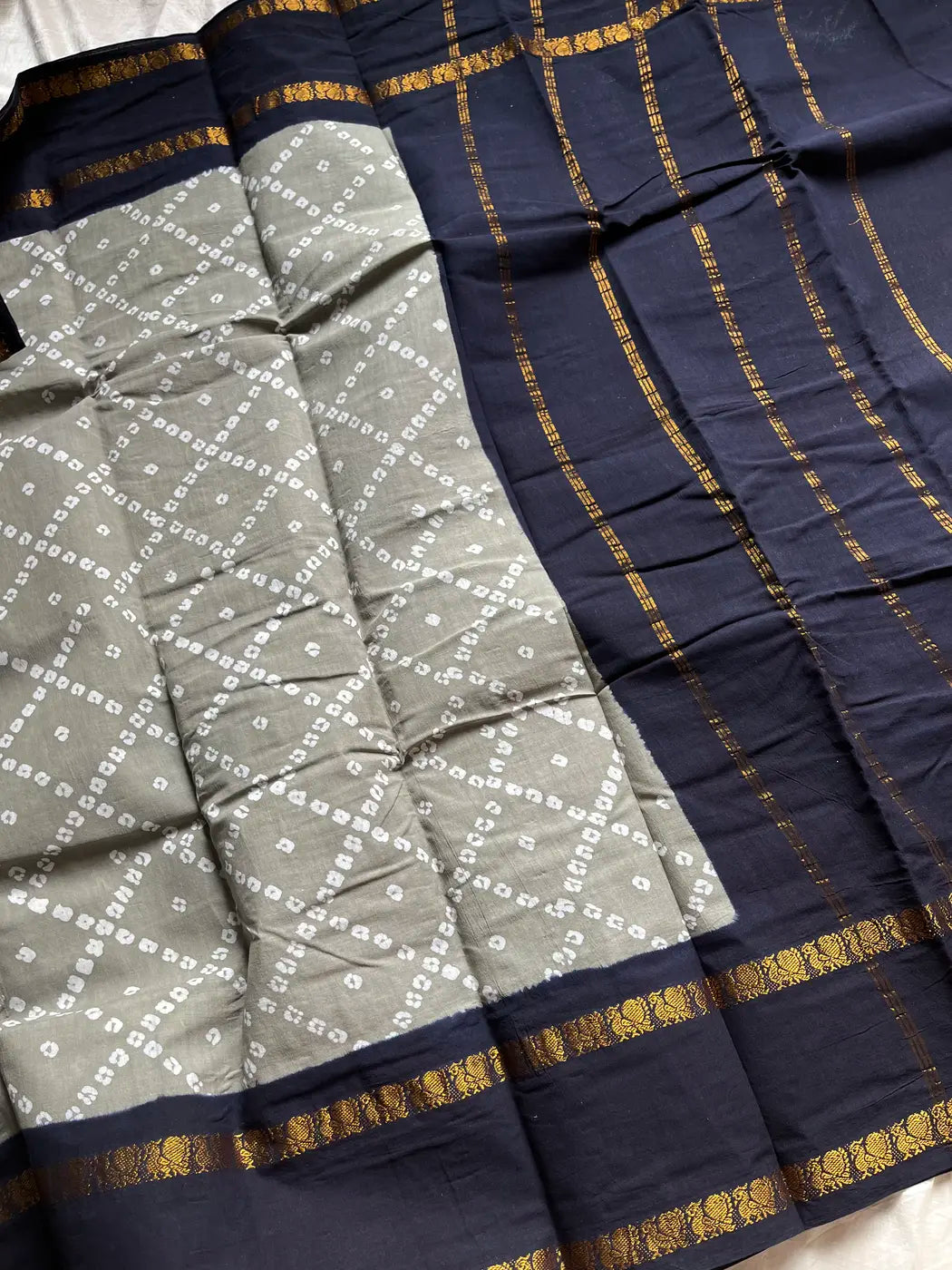 Madurai Sungudi Cotton - Grey & Dark blue