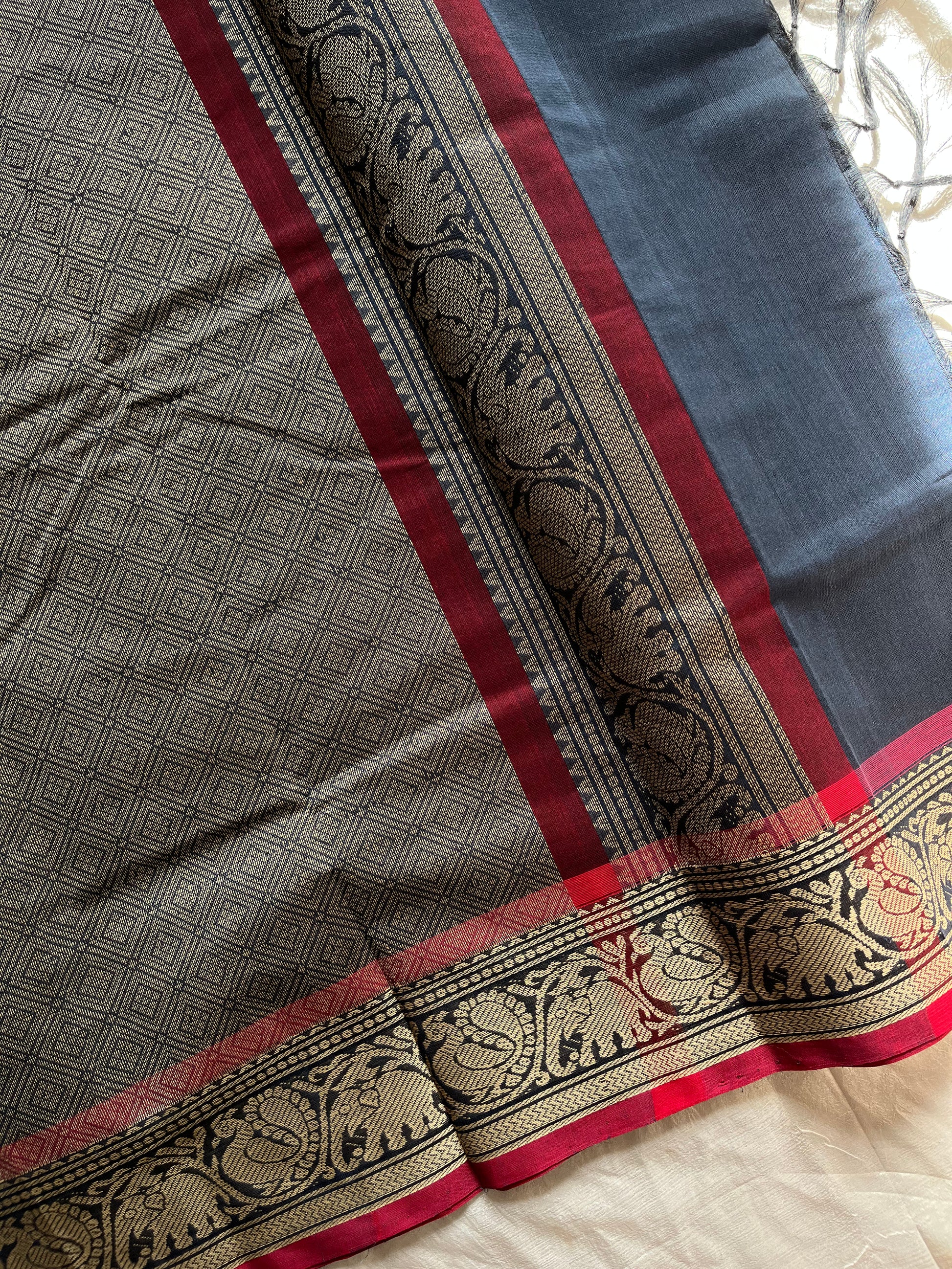Denim blue Kanchi cotton handloom saree with muted pink border and thread woven pallu – House of Thansha