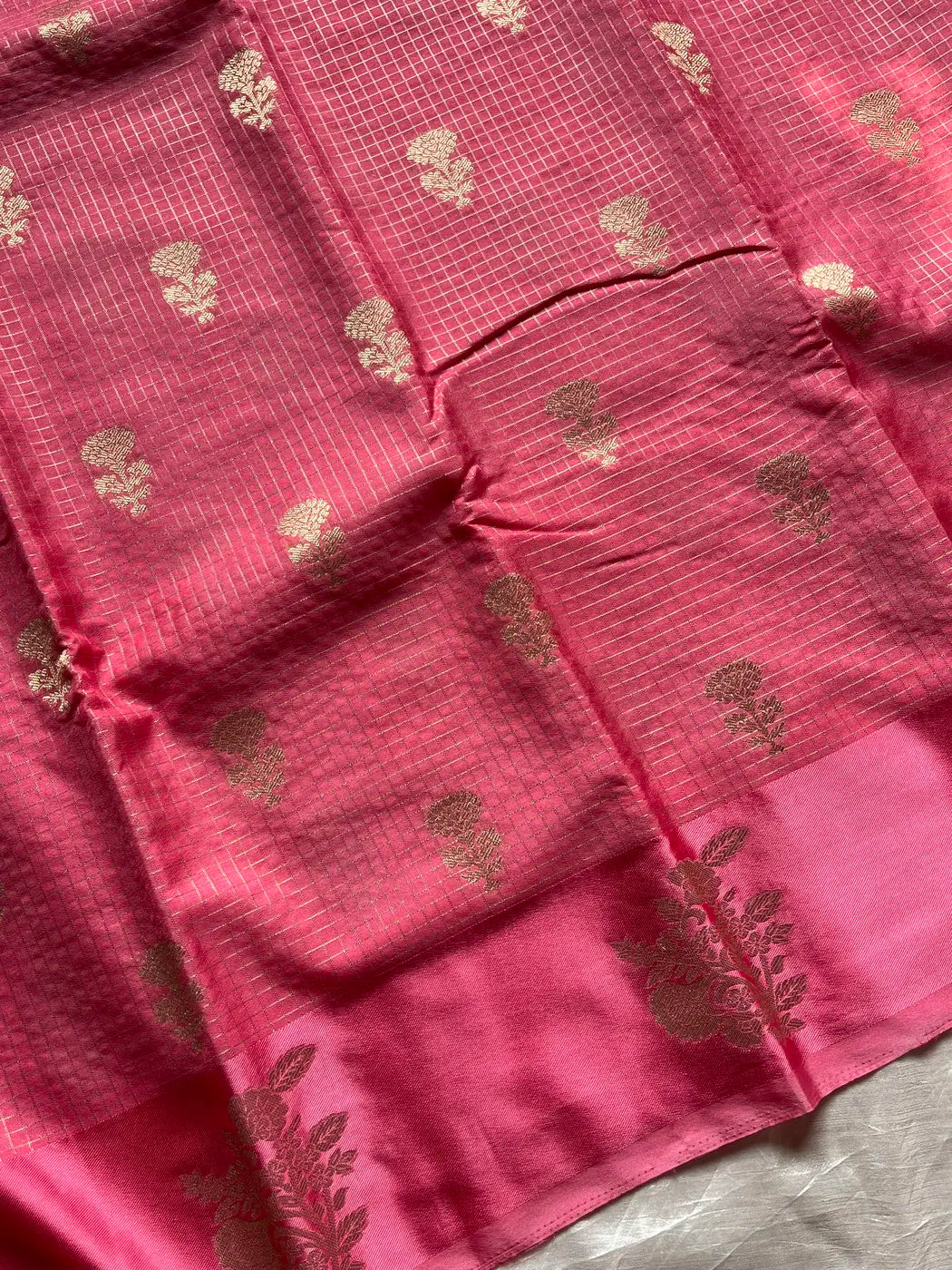 Banarasi Crepe Silk Saree – Coral Pink
