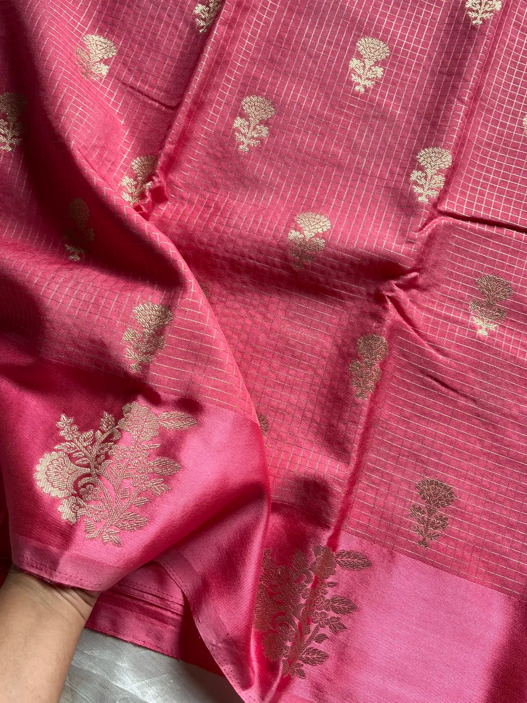 Banarasi Crepe Silk Saree – Coral Pink