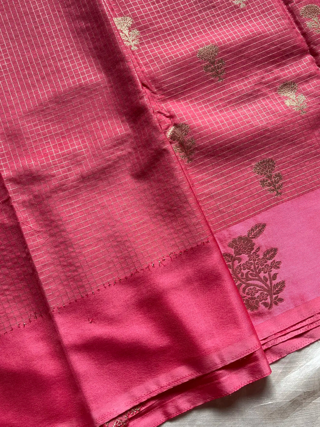 Banarasi Crepe Silk Saree – Coral Pink