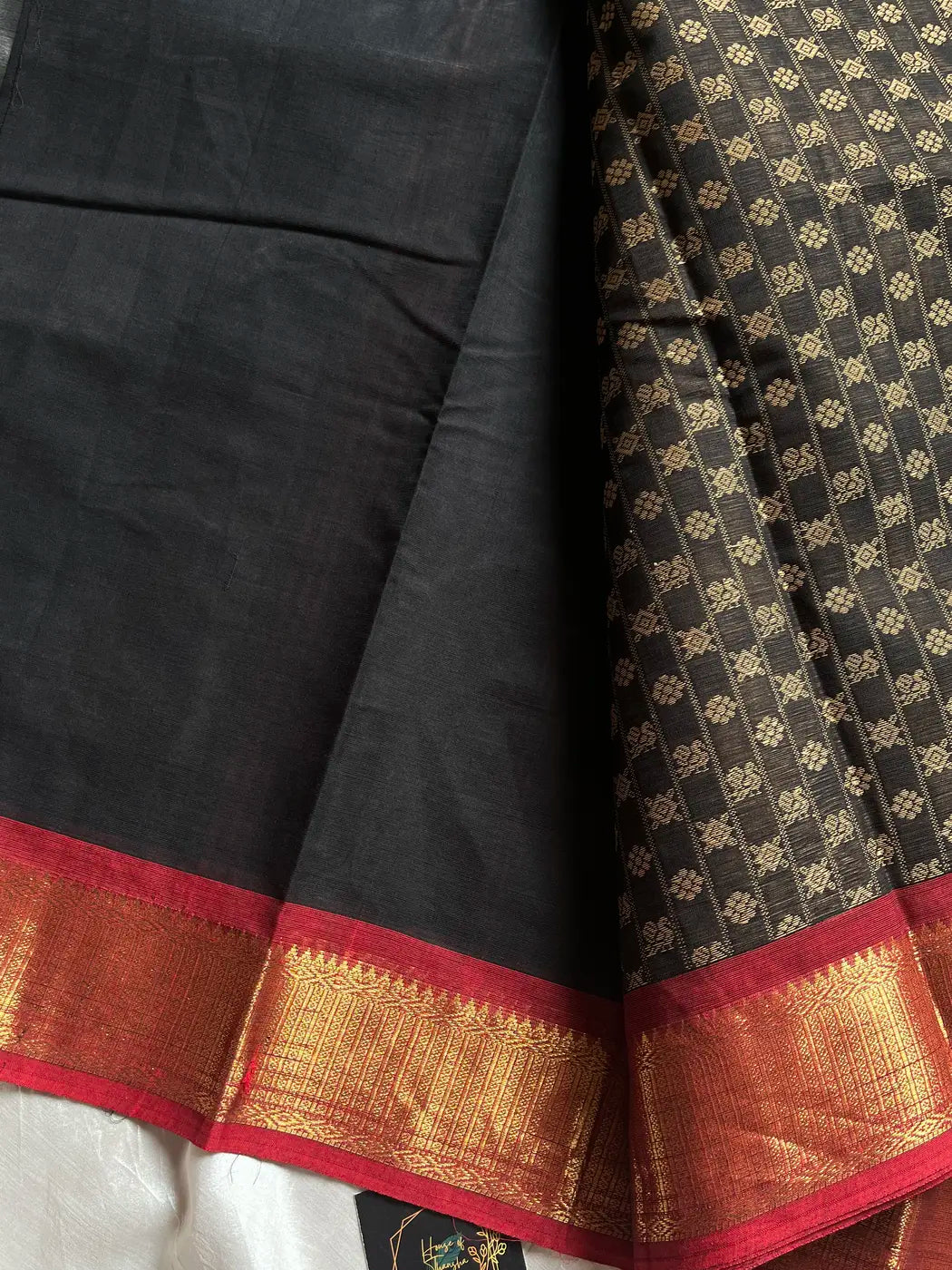 Vintage Looms – Black Chettinadu Cotton