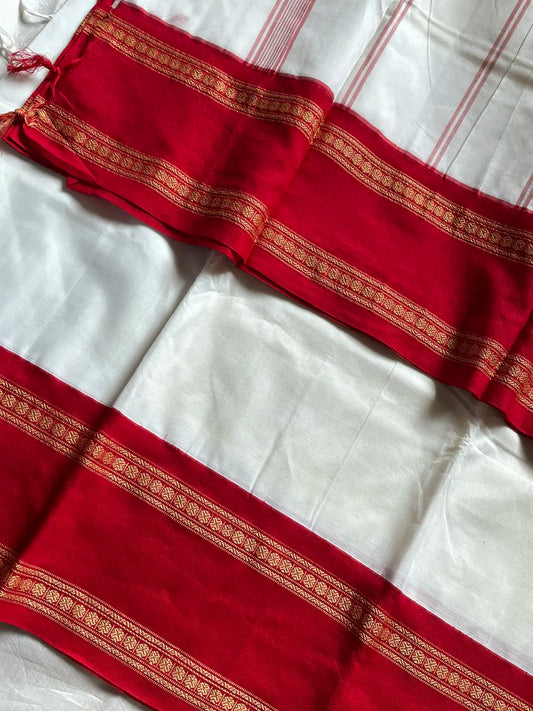 Maragatham – White & Red Chettinadu Cotton Saree